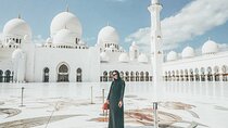 Full-Day Trip from Dubai to Abu Dhabi with Museums, Mosques and Malls