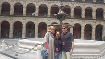 Food and Historic Walking Tour: Private Tortilla Crawl in Mexico City Downtown