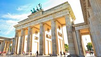 Berlin Highlights Self guided scavenger hunt and Walking Tour