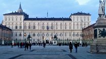 Turin: Royal Palace guided experience