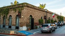 Private 6-Hour Todos Santos Tour from Los Cabos