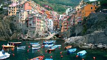 Cinque Terre Vibes with Postcard Perfection and Lunch Treats