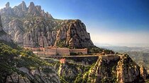 Montserrat Small Group Tour & Sailing Experience from Barcelona 