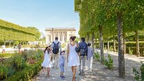 Private Half-Day Trip to Versailles from Paris with Macarons