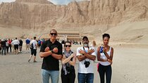 Cairo: Marvel Luxor to Valley of the Kings & Karnak temple by Overnight VIP Bus 