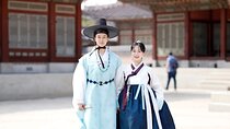 Premium Hanbok Experience in Hanboknam Gyeongbok Palace Branch