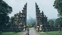 Private Tour: Bali Temples, Hidden Waterfall and Handara Gate 