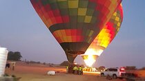 Enjoy Standard Dubai Beautiful Desert By Hot Air Balloon From Dubai