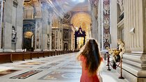 Private Tour of St Peter's Basilica with Dome Climb and Grottoes