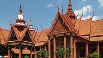 Phnom Penh Private City Tour