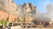 Montserrat Day Trip with Lunch and Wine Tasting from Barcelona 