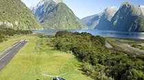 Milford Sound Helicopter Flight and Cruise from Queenstown