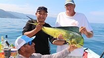 Private Inshore Fishing Adventure in Puerto Vallarta with Snacks