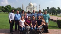 All Inclusive - Private Taj Mahal Sameday Tour By Car From Delhi