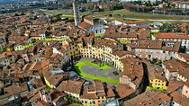 Lucca: Self-Guided Tour by Bike with MAP