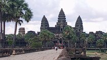 Private One Day Tour: Angkor Wat, Angkor Thom & Ta Prohm Temple