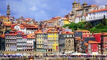 Oporto Shared Departure Transfer: From Hotels to Airport