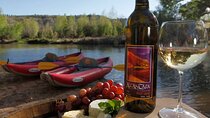2 Hours Water to Wine Kayak Trip from Cottonwood
