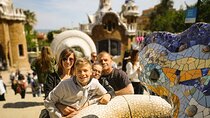 2-Day Tour: Gaudi & Sagrada Familia + Montserrat & Winery 