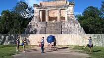 Private Full-day Chichen Itza and Valladolid Tour from Tulum