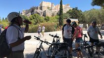 Athens by E-Bike: Monuments, Food & Transfers (Cruise Tour)
