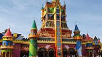 Round-trip transportation from Florianópolis to Beto Carrero World
