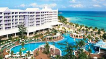 Montego Bay Airport Transfer to Riu Ocho Rios Hotel 