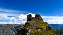 Tour to the Waqrapukara Archaeological Complex from Cusco
