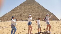 Hurghada Cairo Visiting The Pyramids & Egyptians Museum, one day.