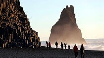 Full Day Private South Coast Tour from Reykjavík (1 - 5 Person)