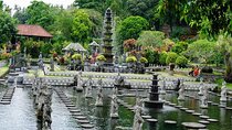 Private Tour The Gate Of Heaven Lempuyang Temple And Tirta Gangga