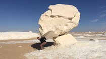 Private Trip To BaharIya Oasis Visit Black & White Desert From Cairo