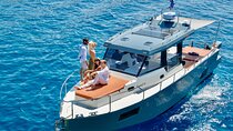 Diamond 36 Private Motor Yacht Caldera Cruise
