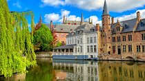 Full Day Guided Tour to Bruges by Train from Brussels