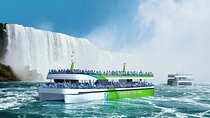 Niagara Falls USA Tour: Boat Ride, Cave, Light Show & Fireworks