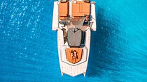  Luxury Private Power Catamaran Tour in Santorini