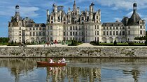 Loire Castles Chenonceau, Chambord & 2 Wineries Private Trip