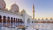 Abu Dhabi Full-Day Sightseeing Tour from Dubai with Mosque Visit
