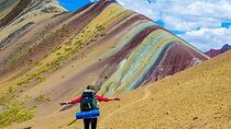 2-Day Private Trek Camping in Rainbow Mountain Llamachimpana