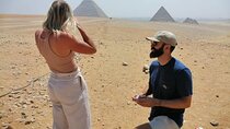Private-full day Giza pyramids ,sphinx & Egyptian museum with shopping tour