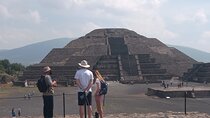 Guided Walking Tour to the Archaeological Zone of Teotihuacán