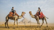 Private Tour from Cairo to Giza Pyramids, Sphinx, Saqqara and Dahshur with Lunch