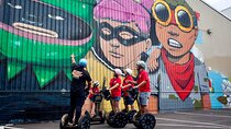Kaka'ako Segway Adventure: Waterfront Park and Stunning Murals