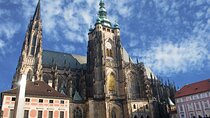 Prague Castle and Little Quarter Private Walking Tour (Left Riverbank)