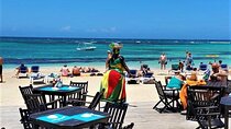 Private Shuttle to Bamboo Blu Beach Club from Ocho Rios
