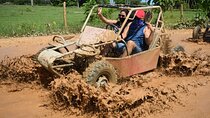 Family buggy ride through the Dominican countryside