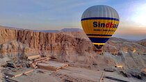Sunrise Hot Air Balloon Ride Over Luxor