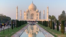 Private 2 day Tour of Tajmahal From Mumbai ,Pune ,Chennai, with Return Flights