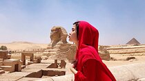 Giza Pyramids, Sphinx, Saqqara, and Memphis Day Tour