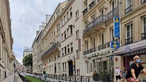 Full-Day Guided Tour in Paris with Hotel Pick Up & Drop